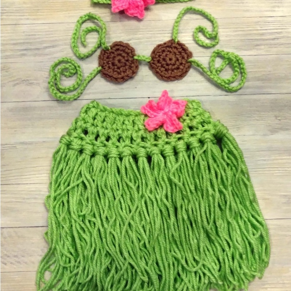 Baby Girl Hawaiian Luau Outfit Coconut Bra, Girl Grass Skirt, Orchid Headband